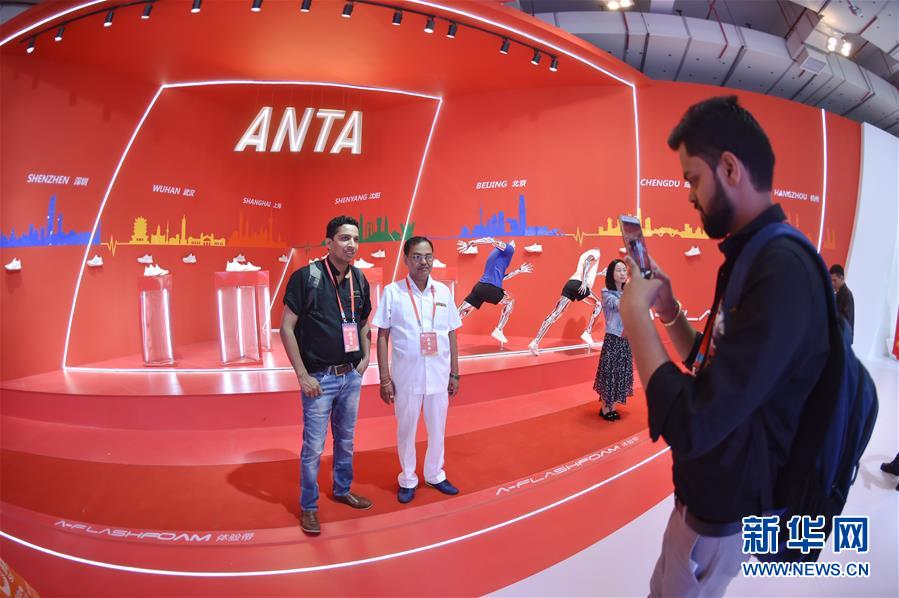 (新華全媒頭條·壯闊東方潮 奮進新時代——慶祝改革開放40年·圖文互動)(10)敢為天下先 愛拼才會贏——“晉江經驗”啟示錄